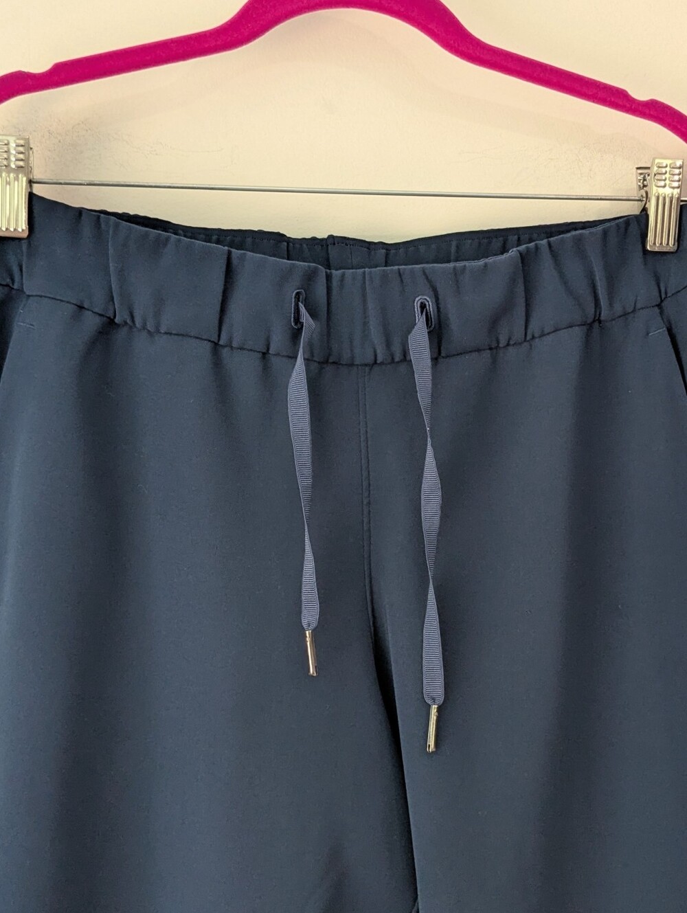 Lululemon On The Fly Crop Pant In True Navy - Picture 3 of 7